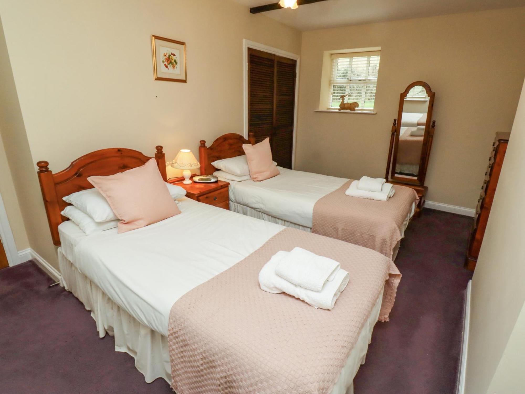 Bracken Lodge Wooler Esterno foto
